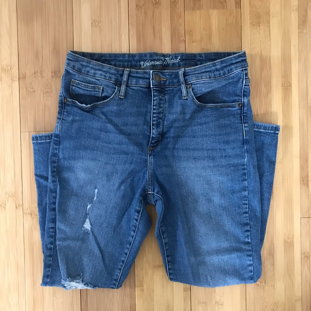 Universal Thread High Rise Distressed Jeans